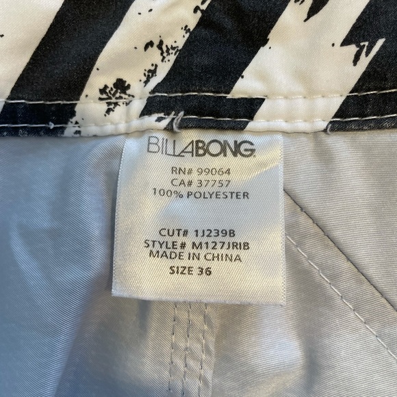 Billabong Men’s Swim Trunks - Picture 6 of 7